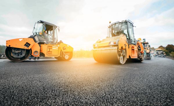 Asphalt Paving Installation Service